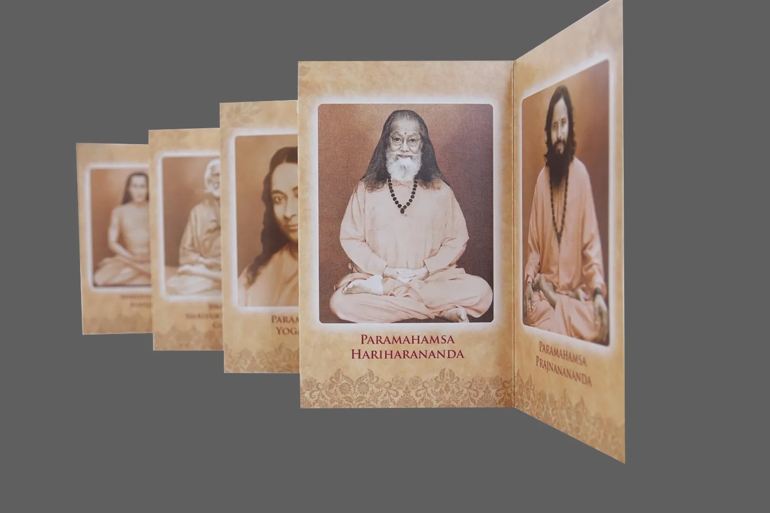 Small Folded Travel Altar - New Version - Image 7
